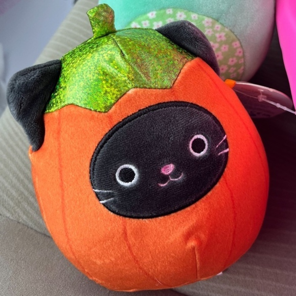 Calio Shiny Pumpkin Halloween Squishmallow 5 inch